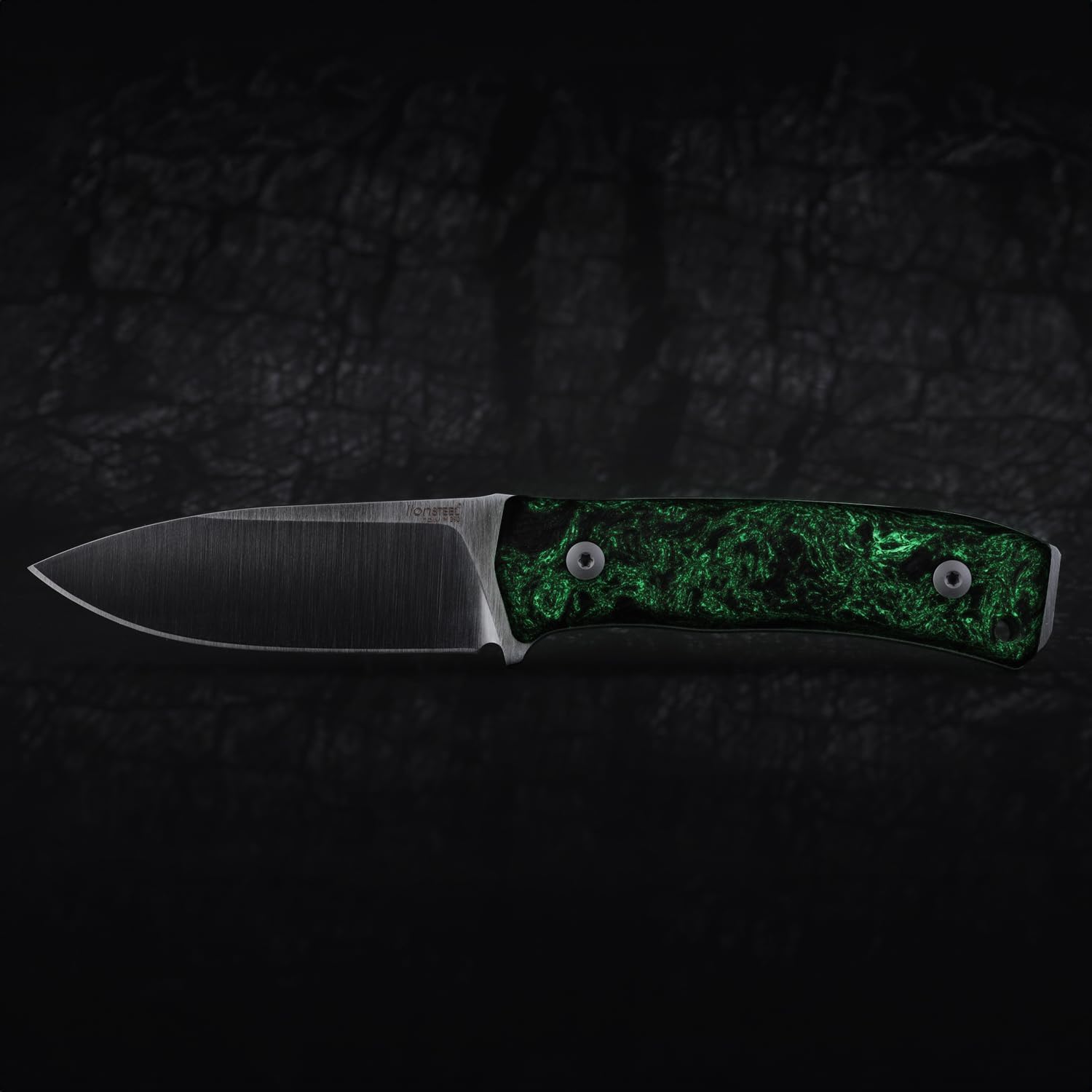 LionSTEEL M4 Fixed Blade FatCarbon Glow in the Dark Carbon Fiber Handle Scales, Full Extended Tang Construction, M390 Steel Blade, Triple Stitched Leather Sheath, KAVISO Exclusive