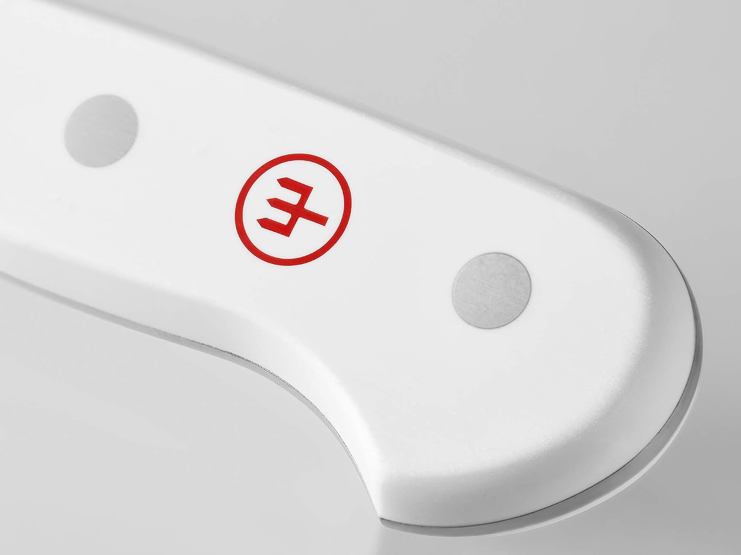 WÜSTHOF Classic White 5' Serrated Utility Knife