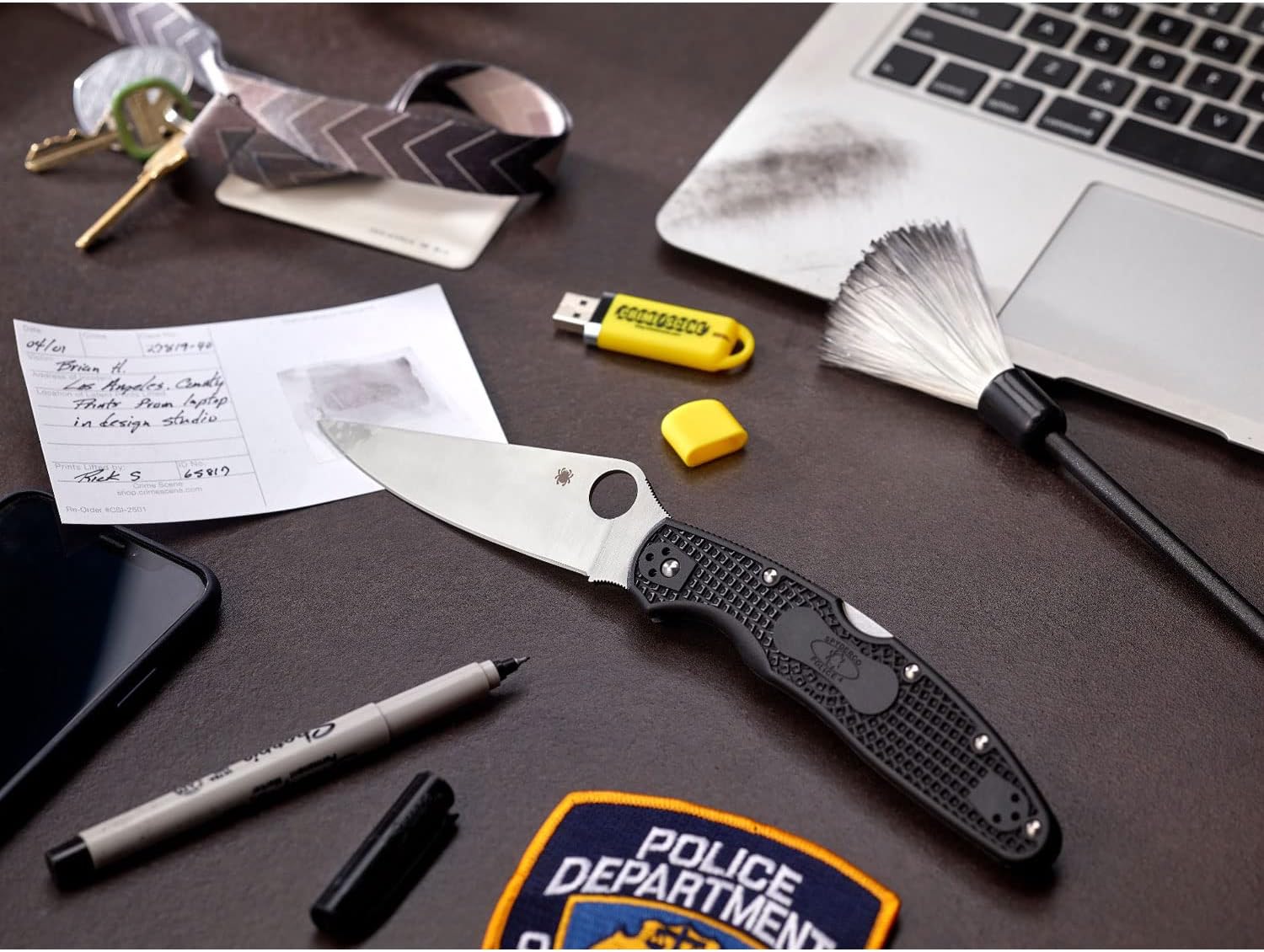 Spyderco Police 4 Lightweight Folding Pocket Knife with 4.3' VG-10 Steel Blade and FRN Handle - EDC Knife for Men and Women, Perfect for Hunting, Tactical, Camping, Survival - PlainEdge - C07PBK4
