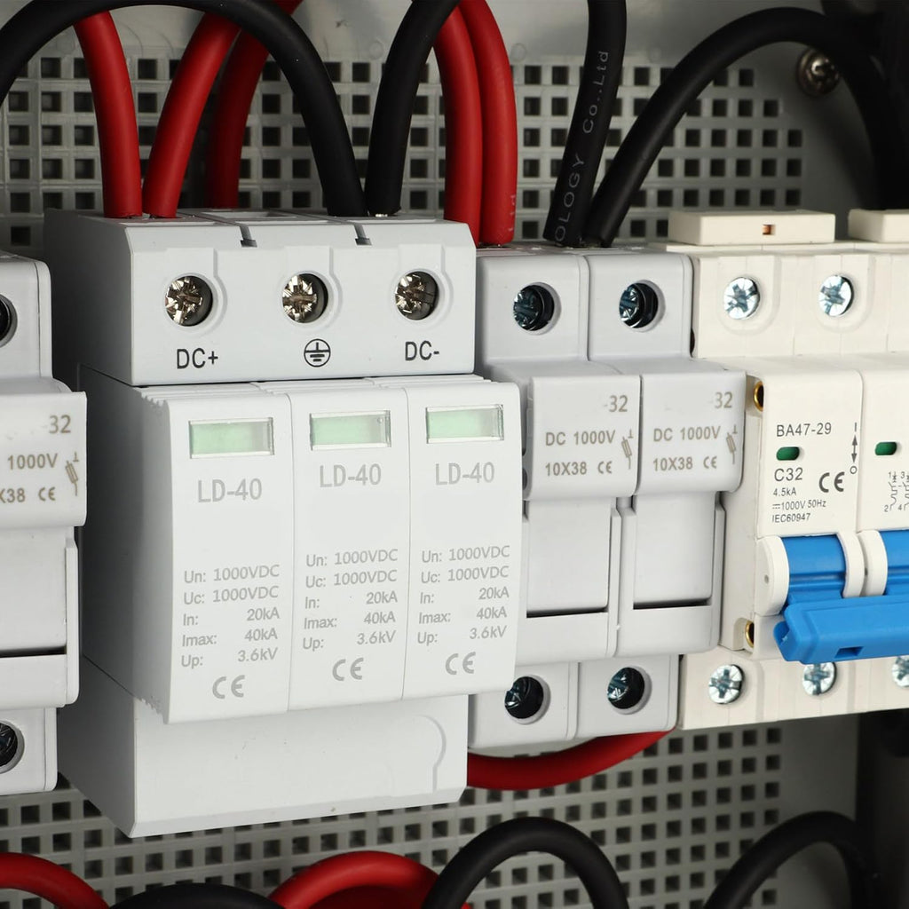 Solar PV Combiner Box, 4-String to 2-Output, DC 1000V, IP65 Waterproof, Wall Mounted System with DC Isolation Switch, for Solar Panel Installation