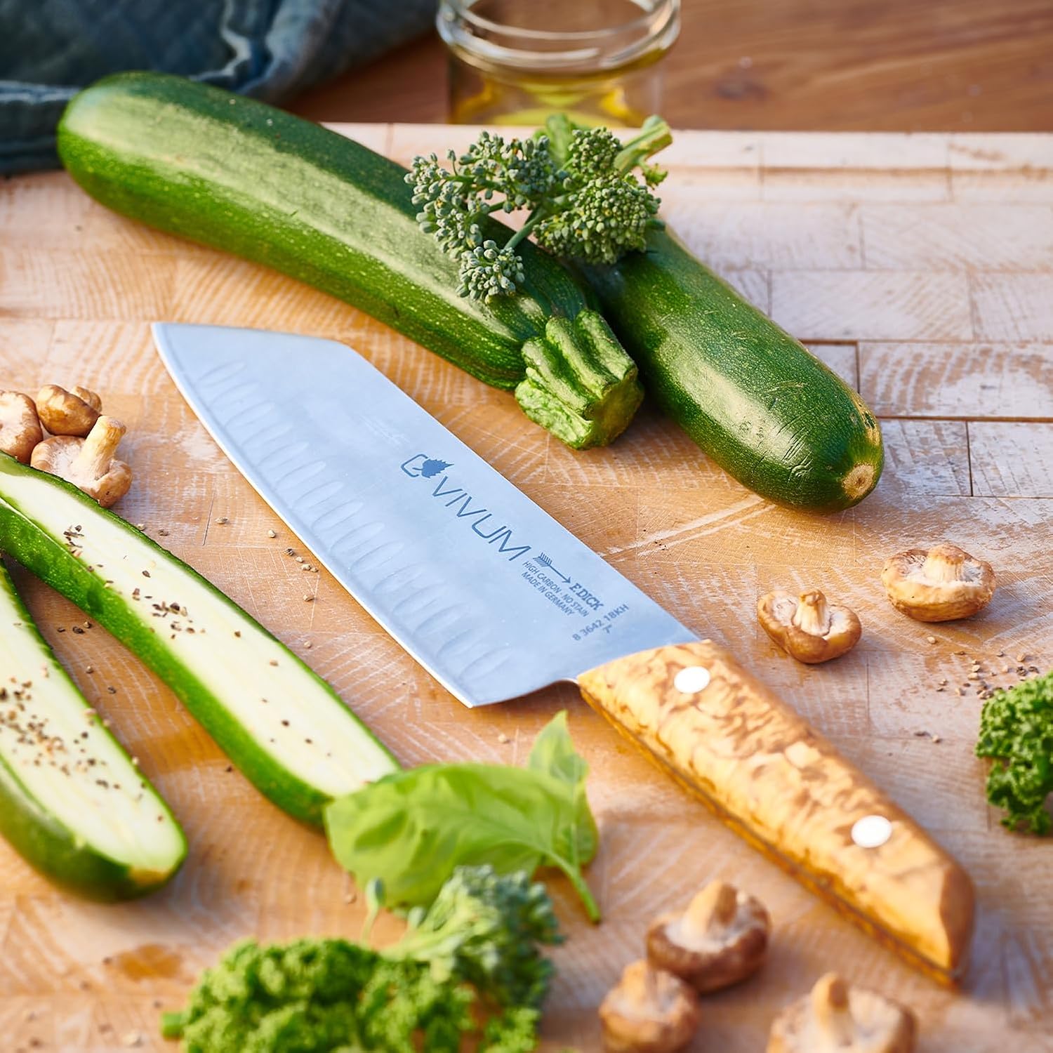 F. DICK - VIVUM Santoku Rust-Proof Knife - Knife with 7' blade & 58 HRC- Ideal for meat, fruit & vegetables - Stainless steel - Ultra sharp - Birchwood handle - Made in Germany