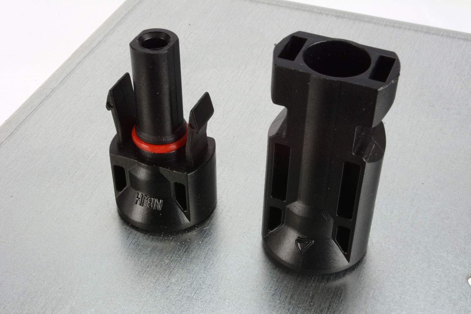 TEMCo 50A Solar Panel PV Cable Direct Box Connector Screw (100 Pair M/F)