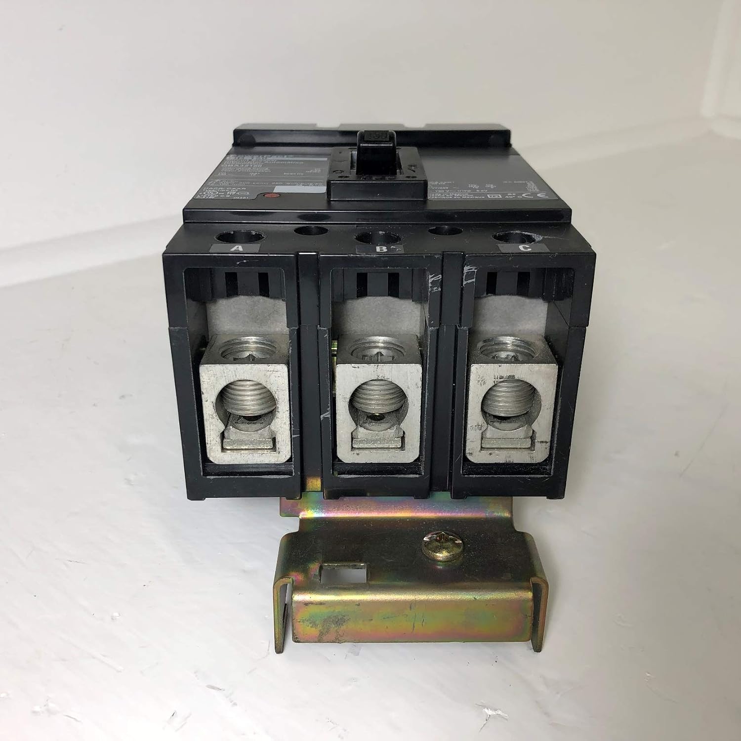 SQUARE D QBA32150 Molded Case Circuit Breaker 240V 150A