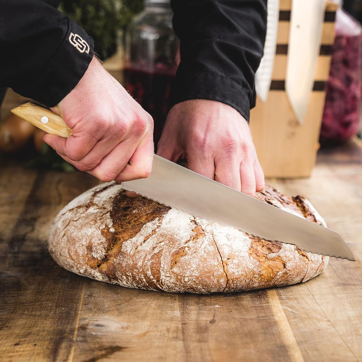 F. DICK – VIVUM Bread Knife – Serrated Knife with 10.2' blade & 58 HRC - Ideal for Bread, fruits & vegetables - Stainless steel - Ultra sharp - Birchwood handle – Made in Germany