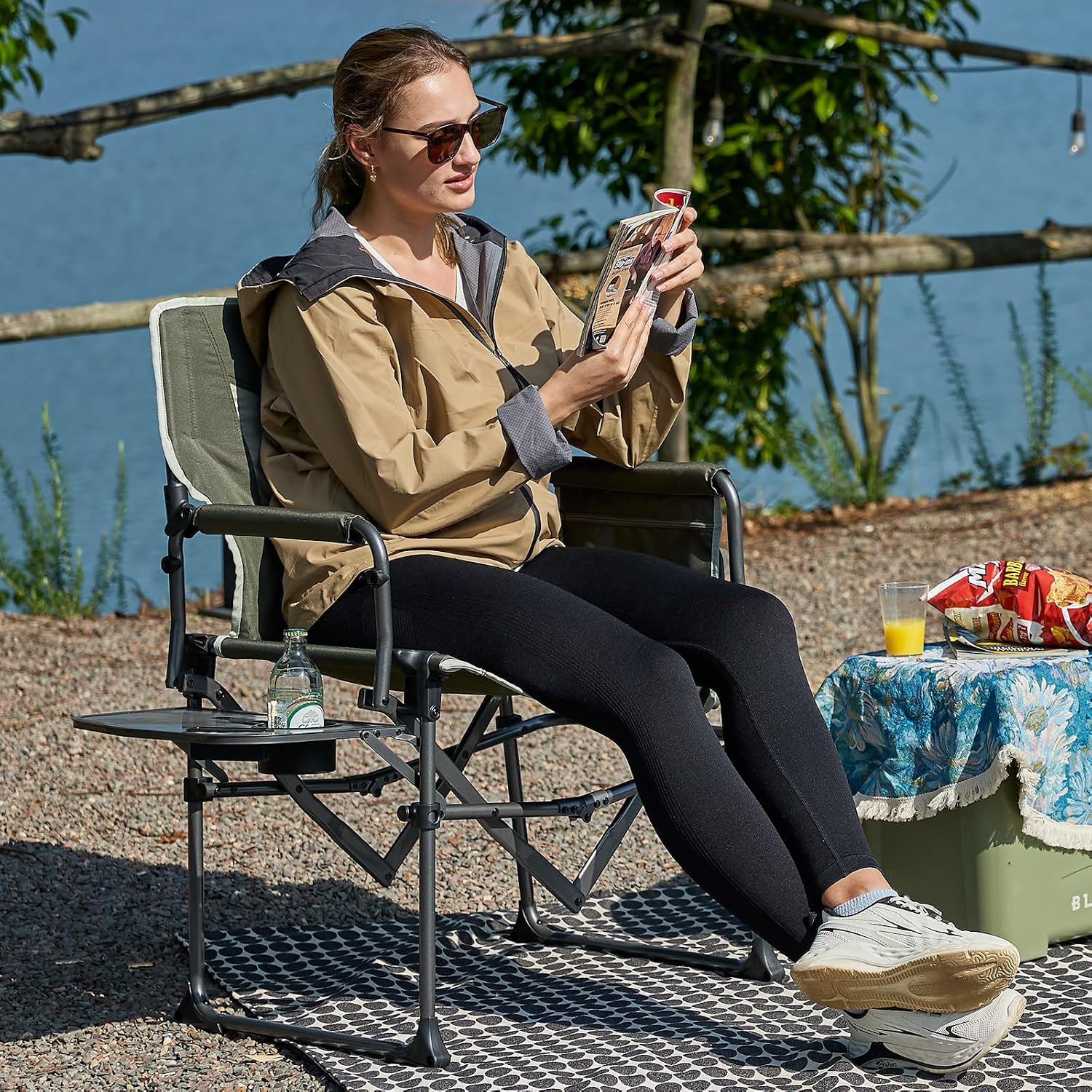 EVER ADVANCED Camping Directors' Chair with Side Table, Portable Folding Chair with Compact Size, Heavy Duty with Pocket for Camping, Lawn, Sports and Fishing, 400lbs, Green 2 Pack