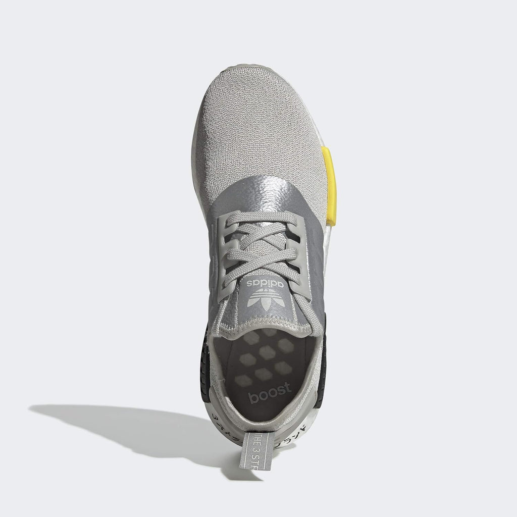 adidas Men's Performance Mundial Team Turf Soccer Cleat